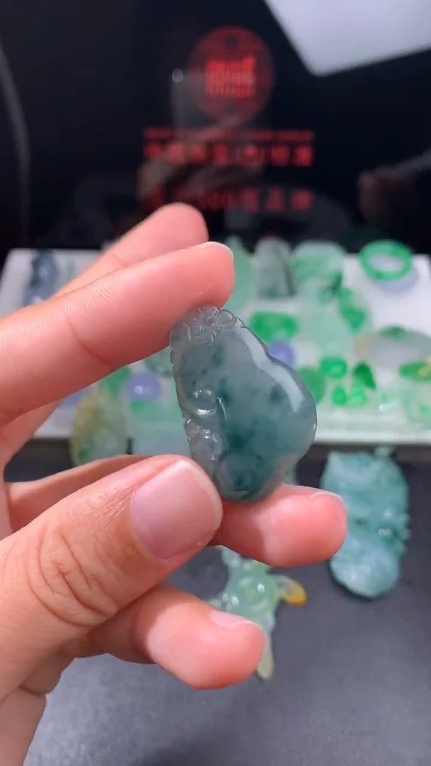 未镶嵌定制翡翠