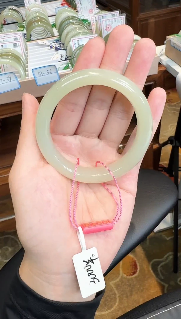 未镶嵌手镯和田玉58