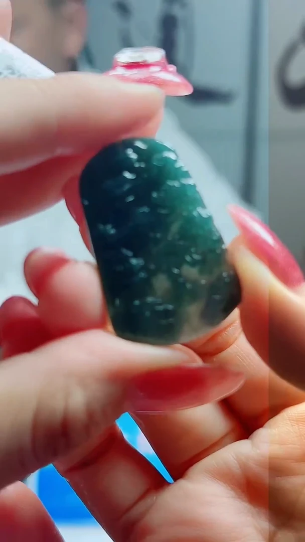 翡翠未镶嵌颈饰多样性发货只发一件