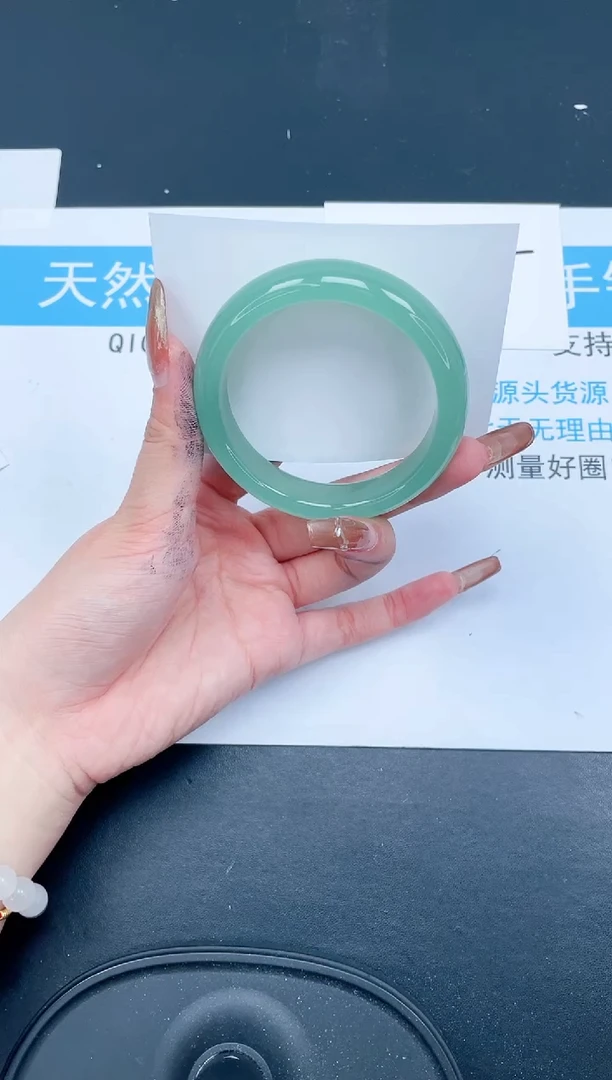 【闪购商品】石英质玉手镯未镶嵌3470-57