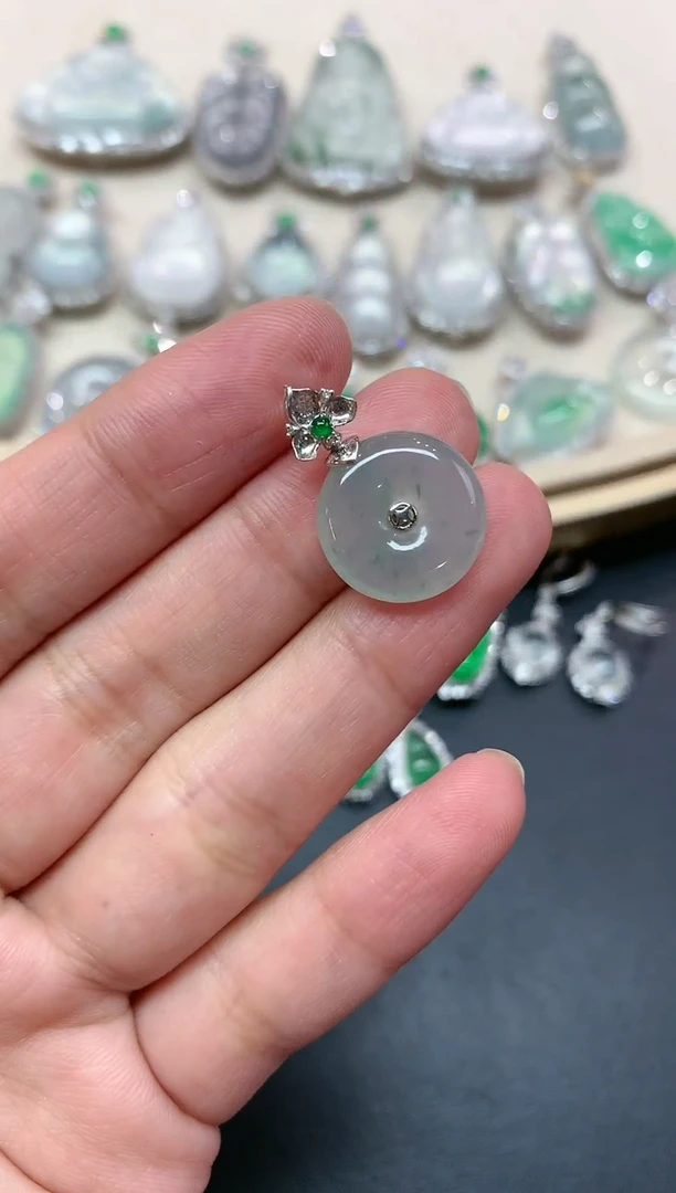 【闪购商品】翡翠吊坠(不含链)18K金镶嵌A388|980