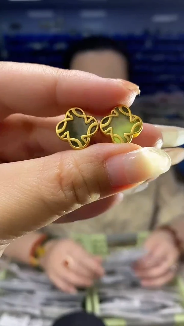 和田玉银S925镶嵌耳饰EZ3616