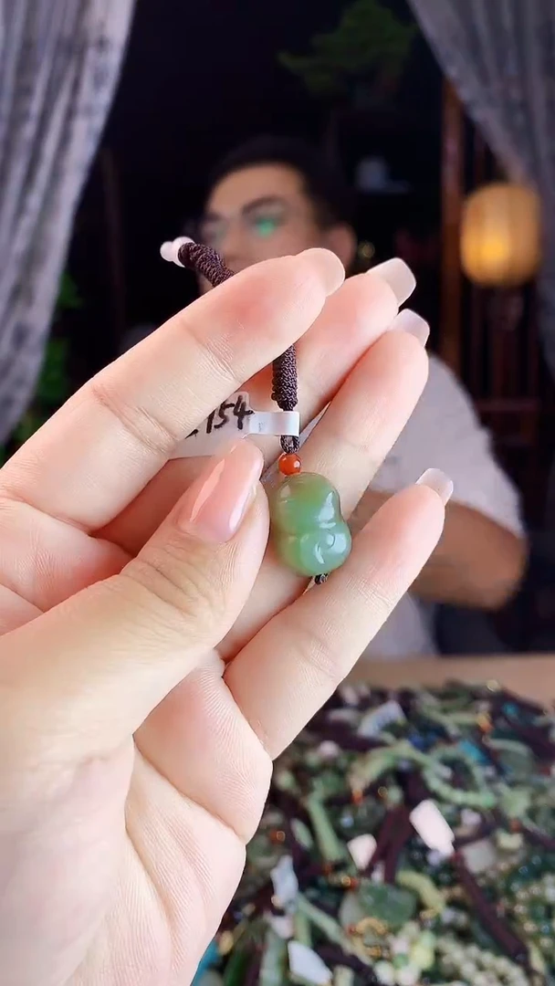 未镶嵌和田玉挂件多样性发货拍一发一