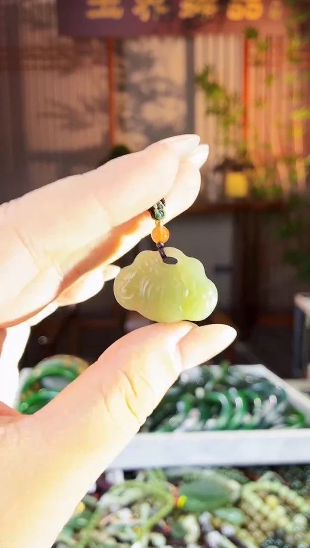 颈饰未镶嵌和田玉多样性发货拍一发一