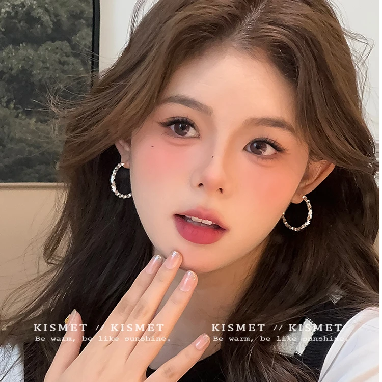 铜合金耳饰 金属耳环小众设计感气质耳圈耳钉新款轻奢耳饰女A290