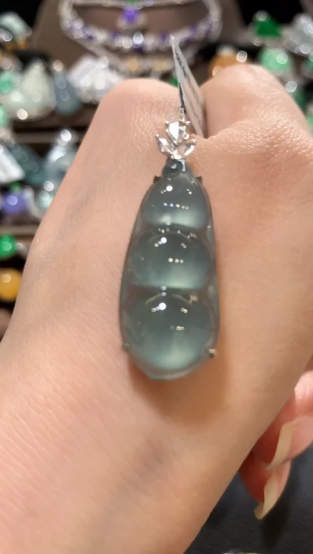 吊坠(不含链)18K金镶嵌翡翠m44