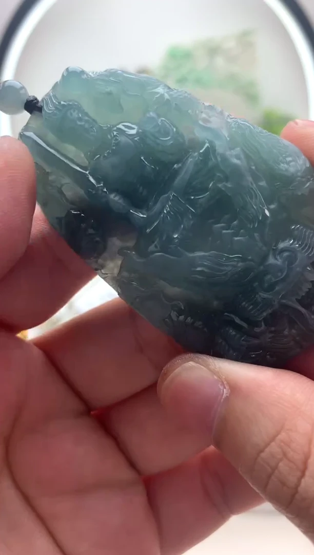 颈饰未镶嵌翡翠不动明王