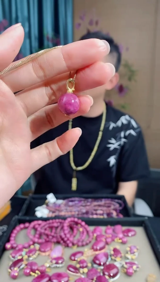 银S925镶嵌吊坠(不含链)红宝石212