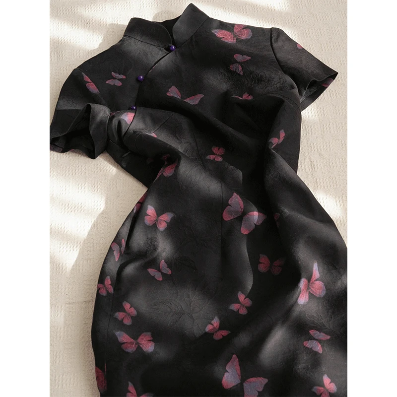 新中式改良旗袍女2025夏季修身显瘦复古黑色蝴蝶法式印花连衣裙