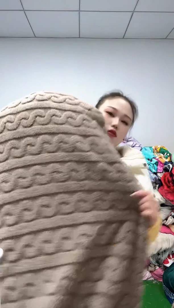 法兰绒XC3X1.8左右以主播所说为准