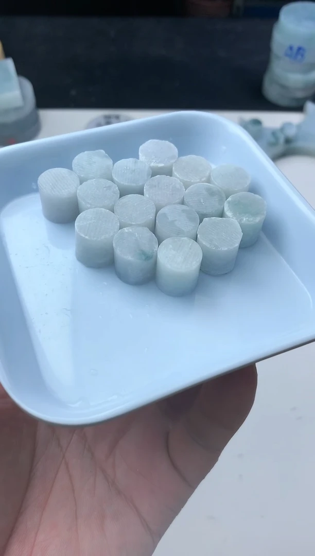 定制翡翠未镶嵌珠子13
