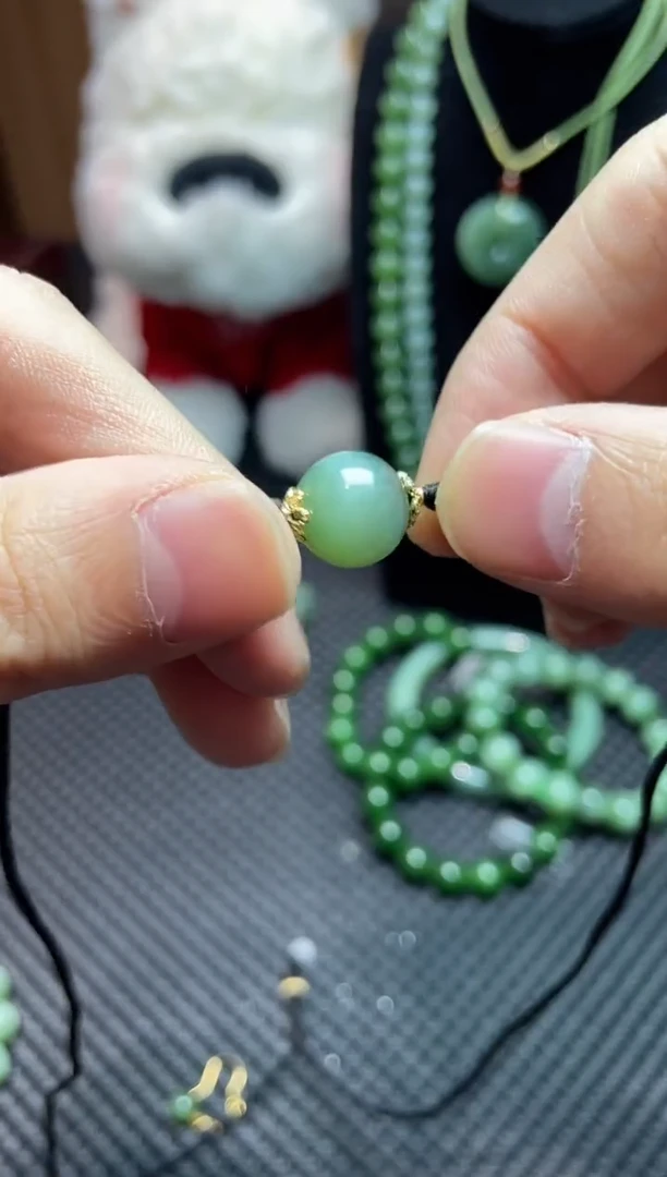 颈饰未镶嵌和田玉和田玉碧玉猫眼单珠