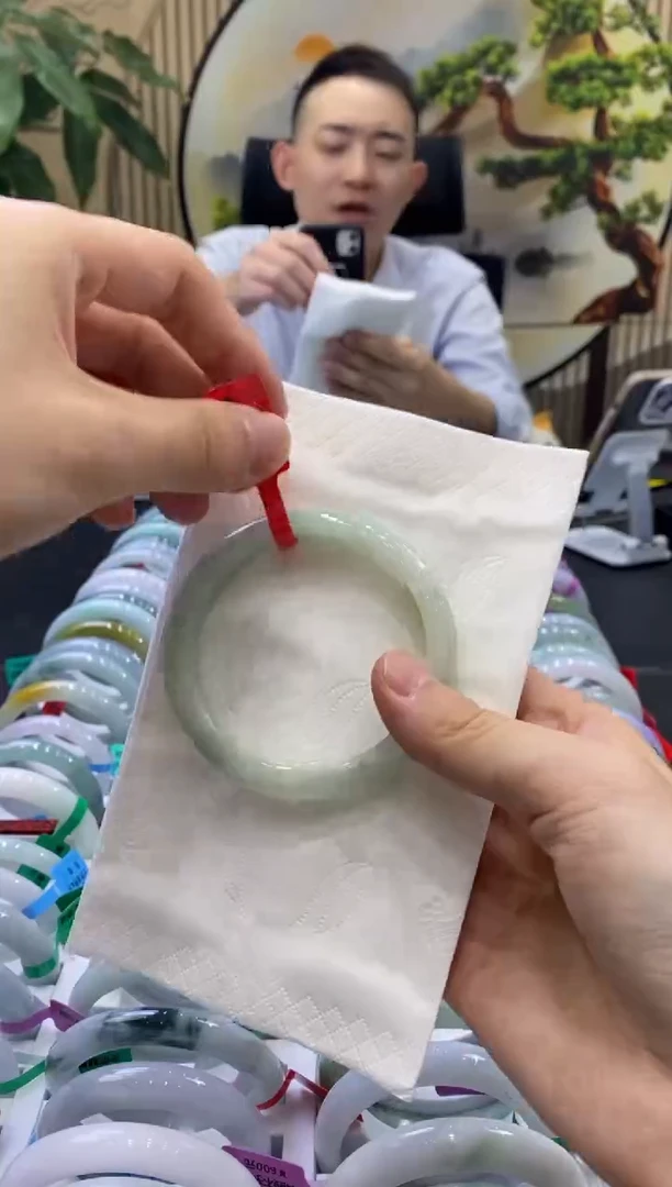 未镶嵌手镯翡翠5931