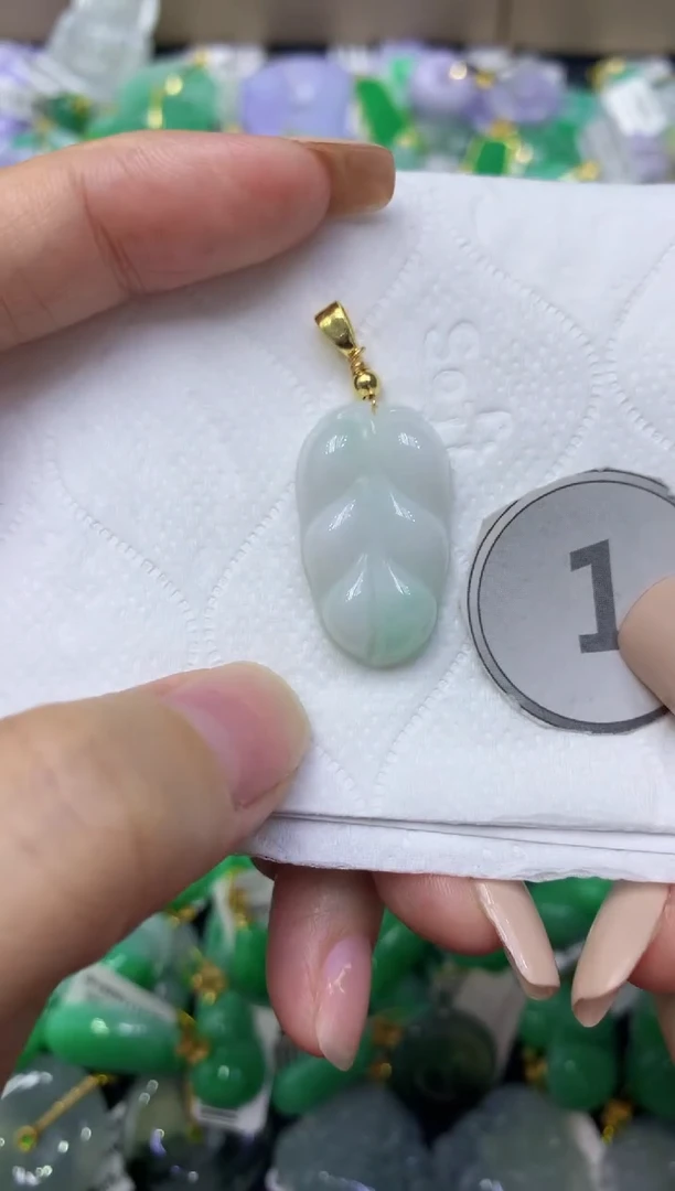 颈饰未镶嵌翡翠天然缅甸翡翠A货