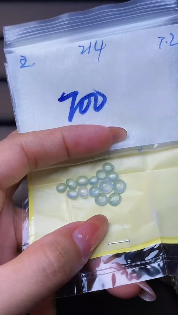定制翡翠未镶嵌缅甸天然翡翠A货214