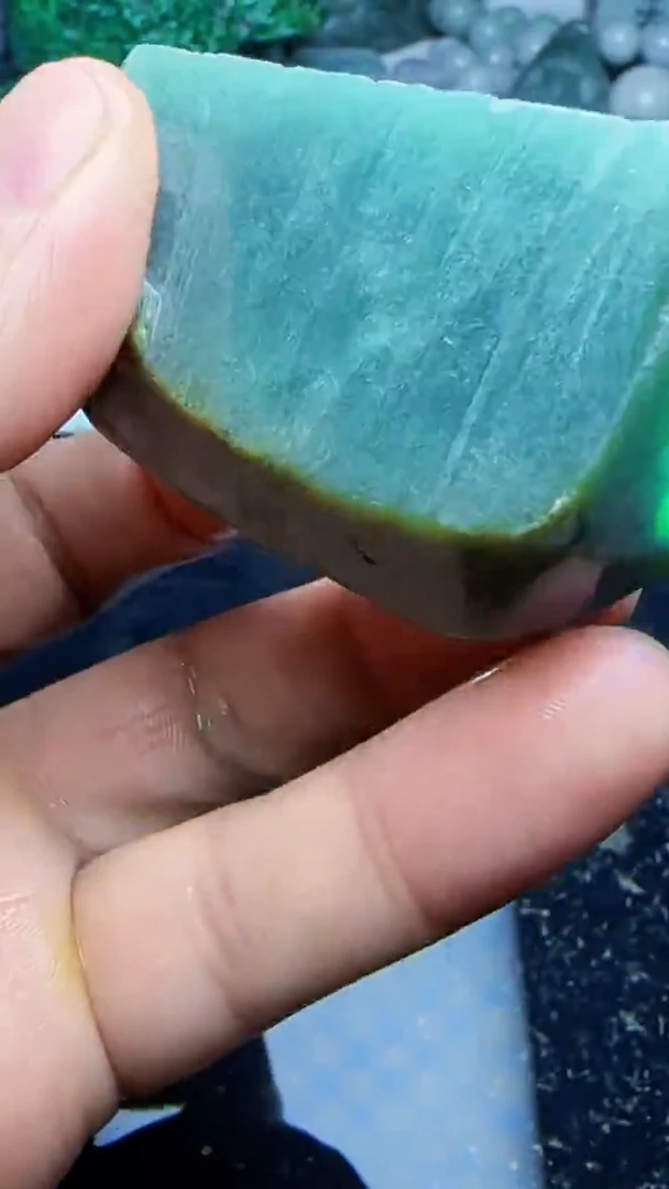 未镶嵌挂件翡翠110