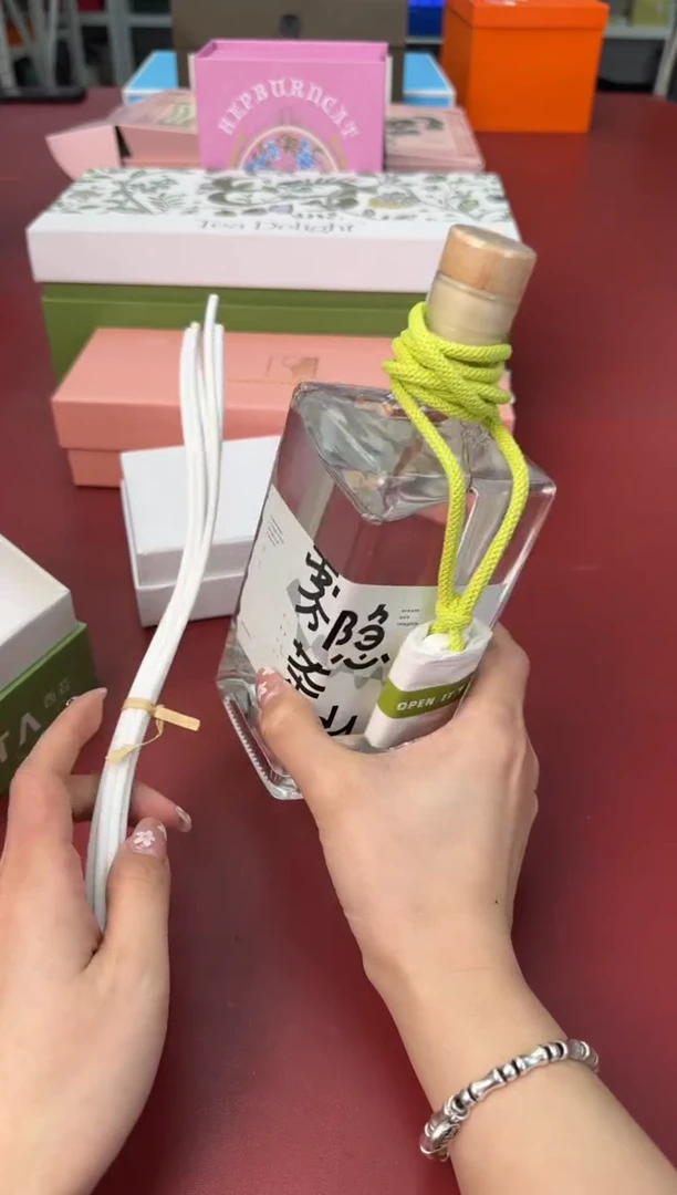 【闪购商品】瓷片正午瓷缘 臻品源泉@@8P49