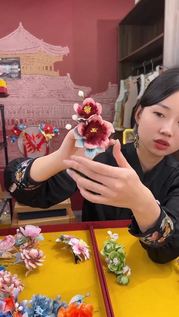 【闪购商品】刺绣非遗绒花（发饰）