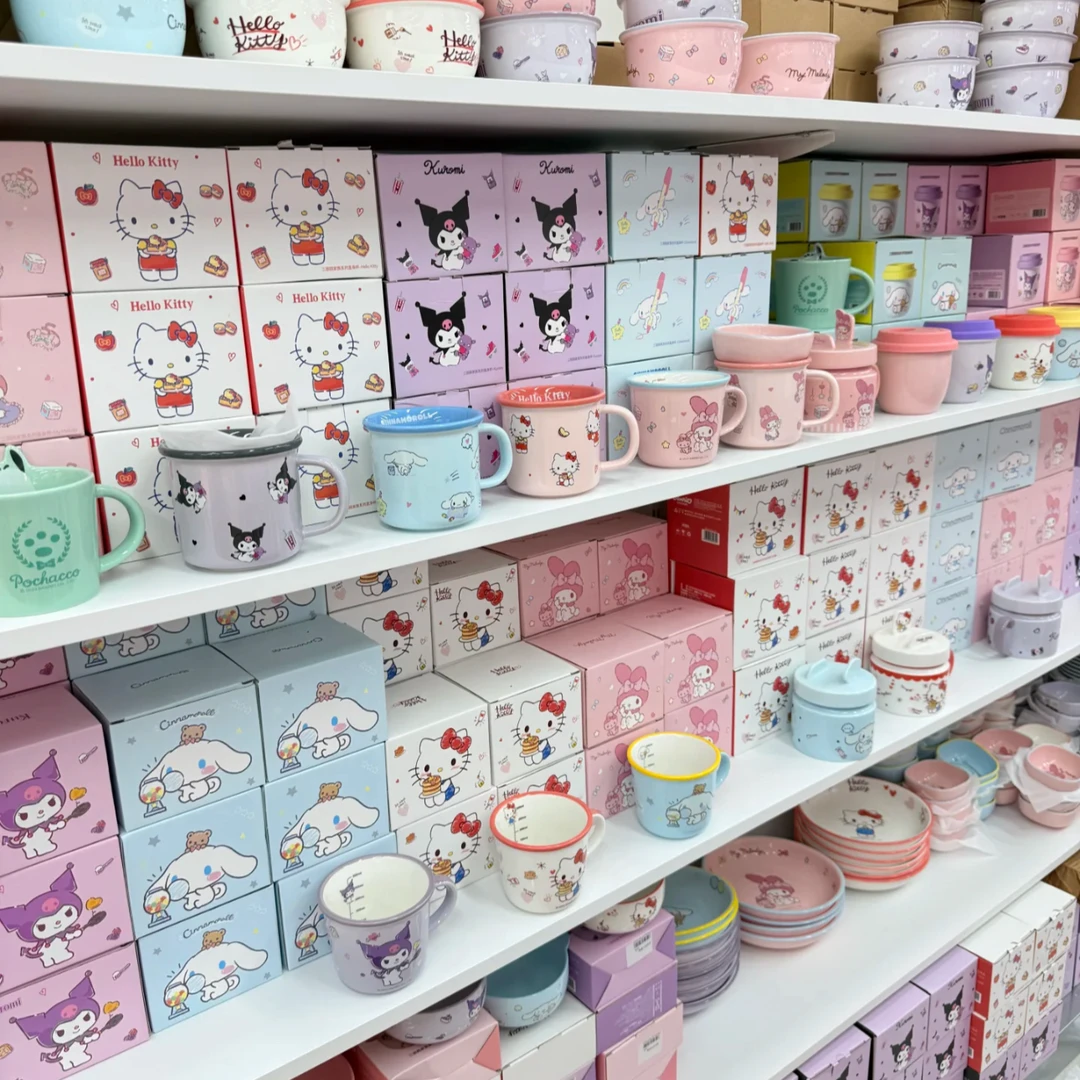 花家 保温杯2025儿童高颜值吸管杯高级感外出便携随行杯子新款