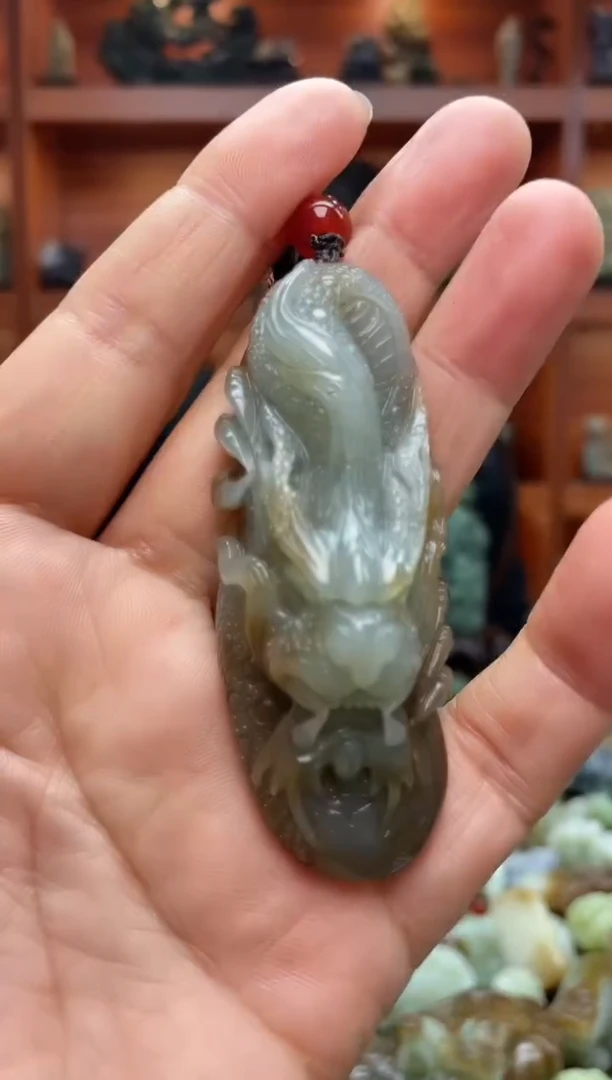 未镶嵌和田玉把件1