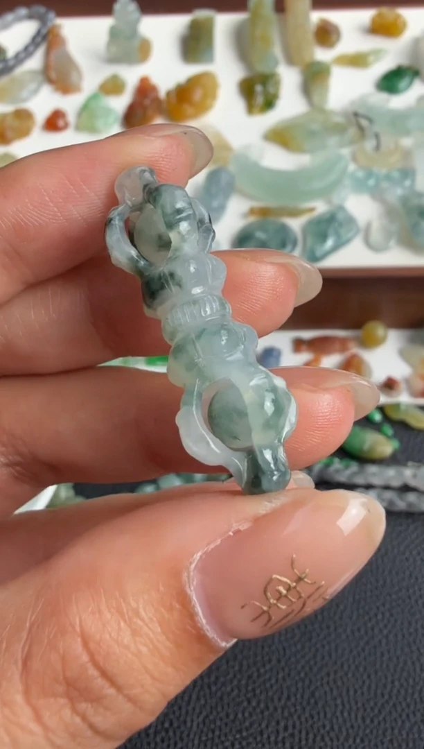 未镶嵌定制翡翠200