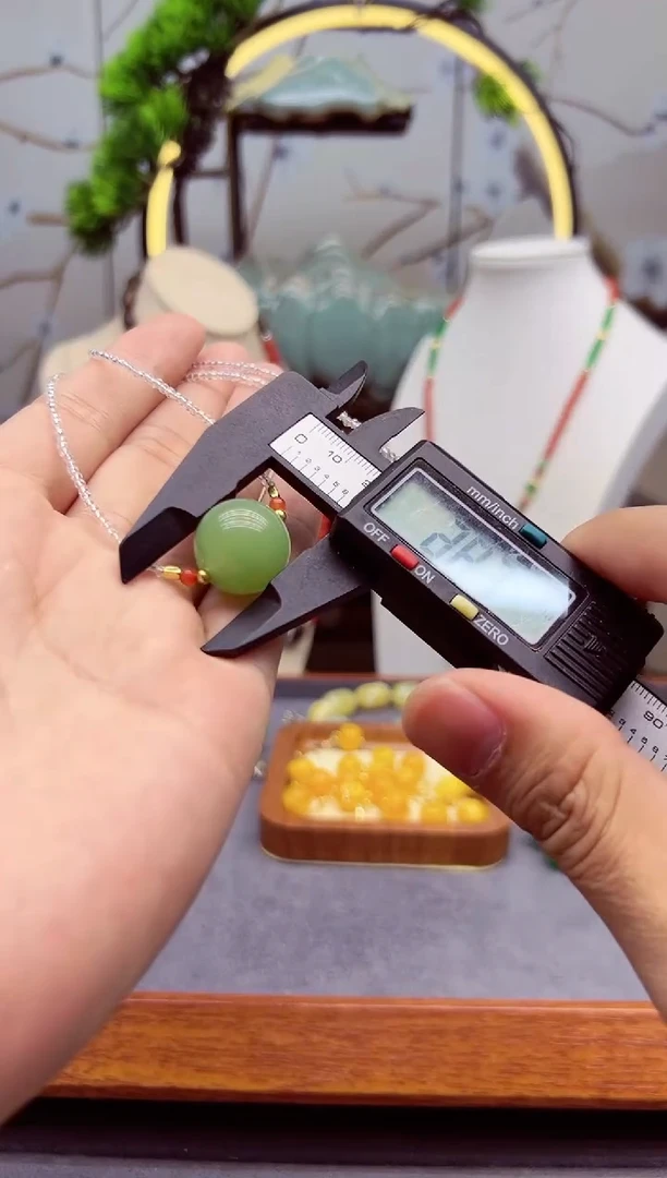 【闪购商品】和田玉颈饰14K金镶嵌x31`````