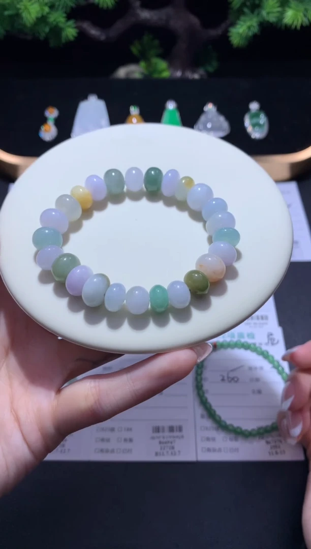 未镶嵌挂件翡翠48小时鉴赏期 退货不扣服务费