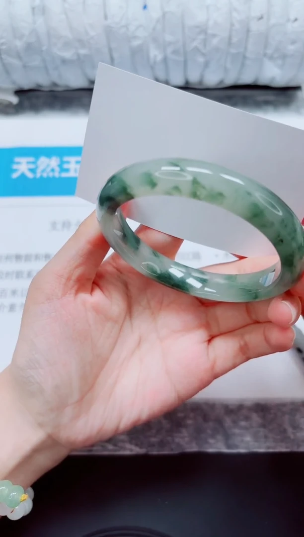 石英质玉手镯未镶嵌33-58