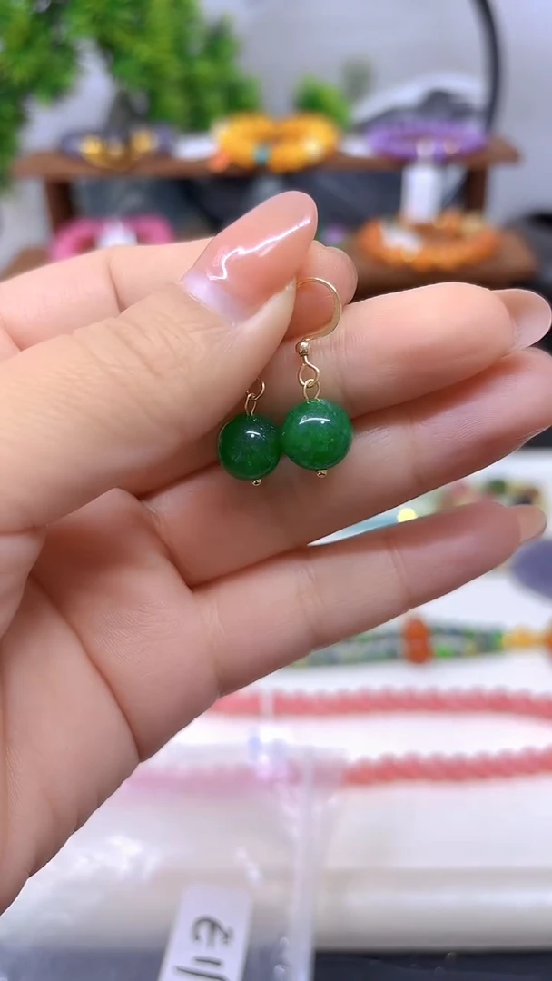 14K金镶嵌翡翠耳饰E11