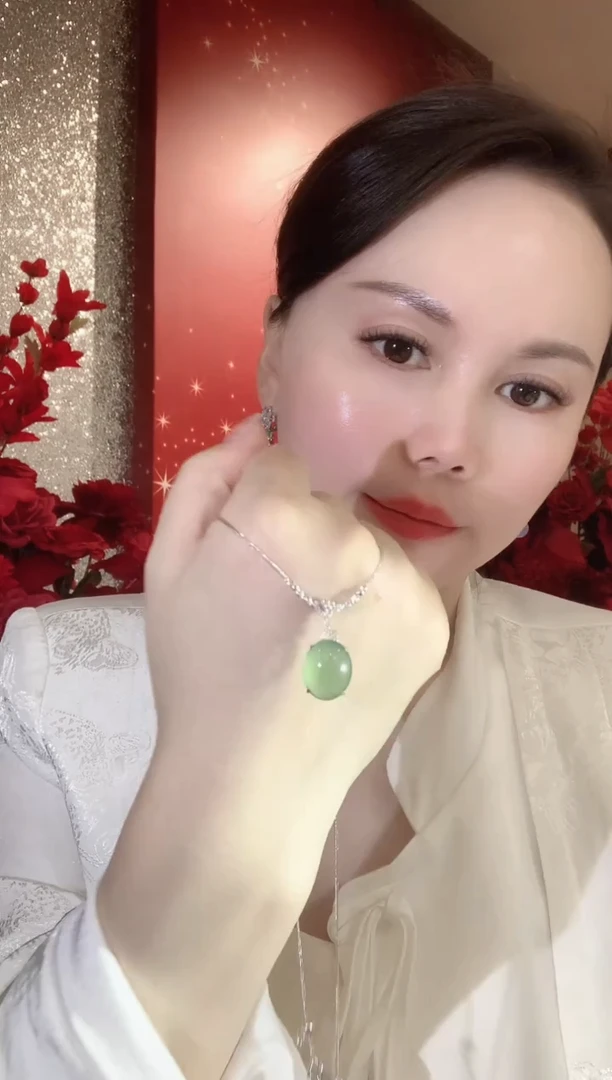 套链18K金镶嵌翡翠D21