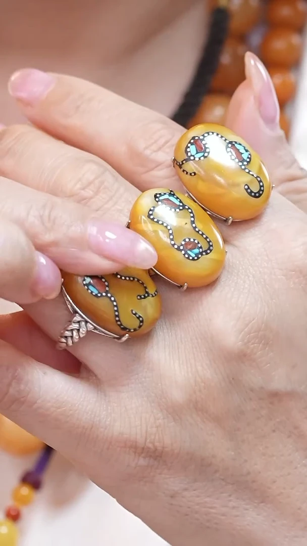 蜜蜡颈饰银S925镶嵌9263选择多样性发货其中一件