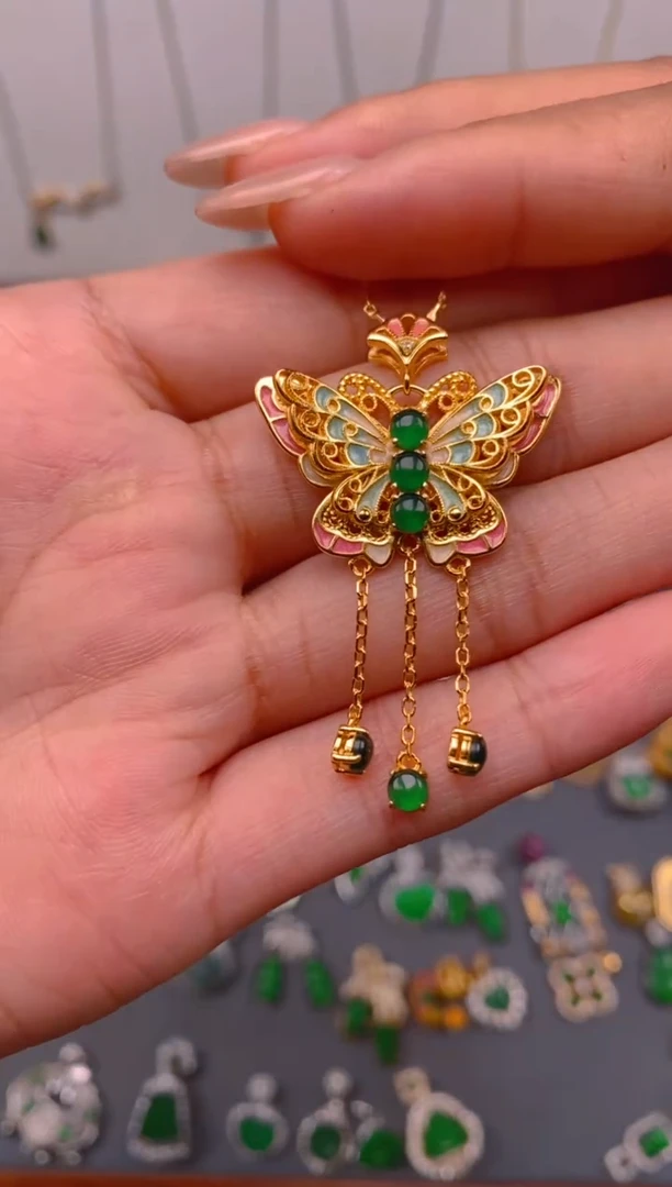 吊坠(不含链)银S925镶嵌翡翠蝴蝶