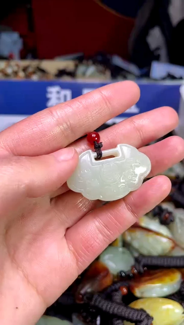 【闪购商品】和田玉颈饰未镶嵌123