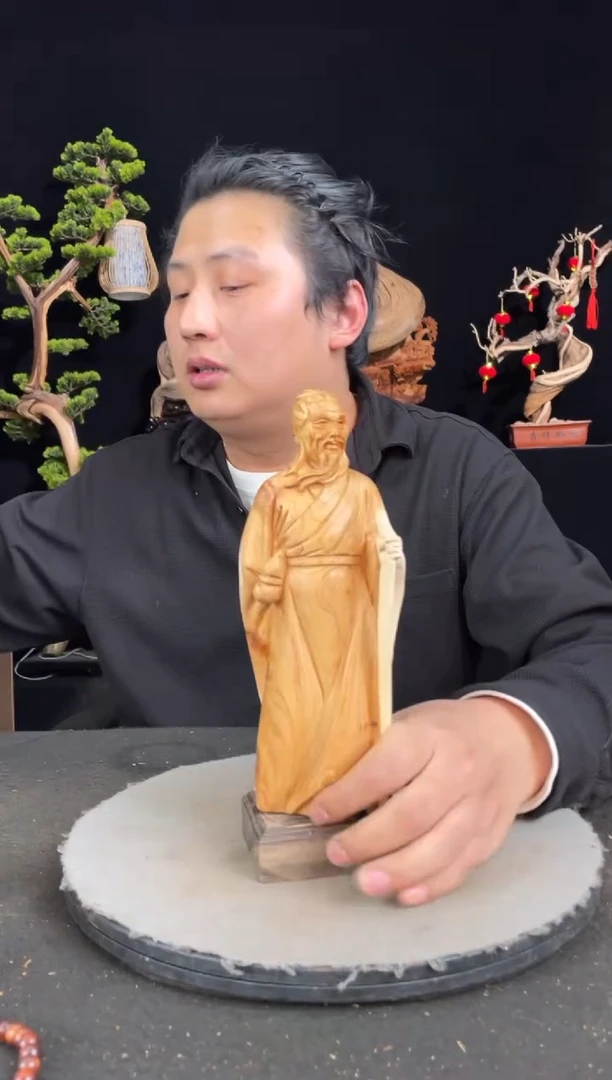 【闪购商品】柏木（崖柏）其他手工摆件,先抢先得!