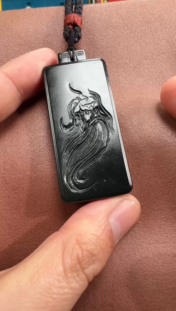 吊坠(不含链)未镶嵌和田玉无**踪和田玉精品脖颈挂坠