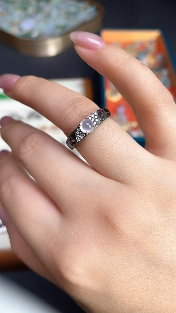 颈饰银S925镶嵌翡翠2025120601