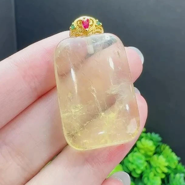 C10034极光47黄龙晶无事牌水晶吊坠-配麻花链