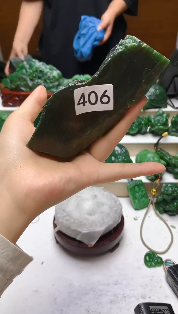 未镶嵌和田玉（碧玉）珠宝半成品1