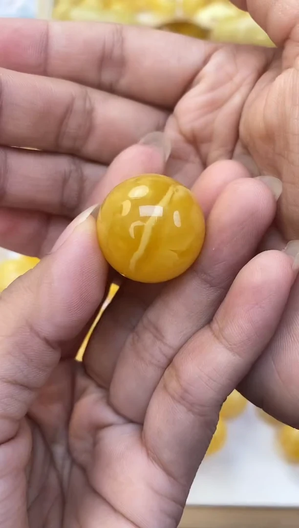 未镶嵌琥珀裸石天然琥珀蜜蜡