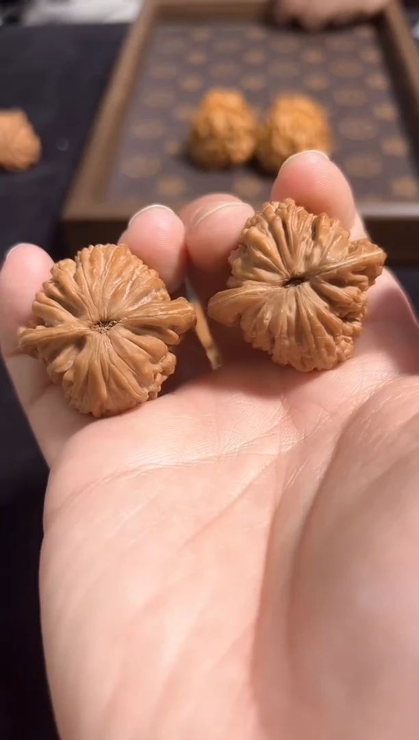 把件核桃37尺全品汉高楼