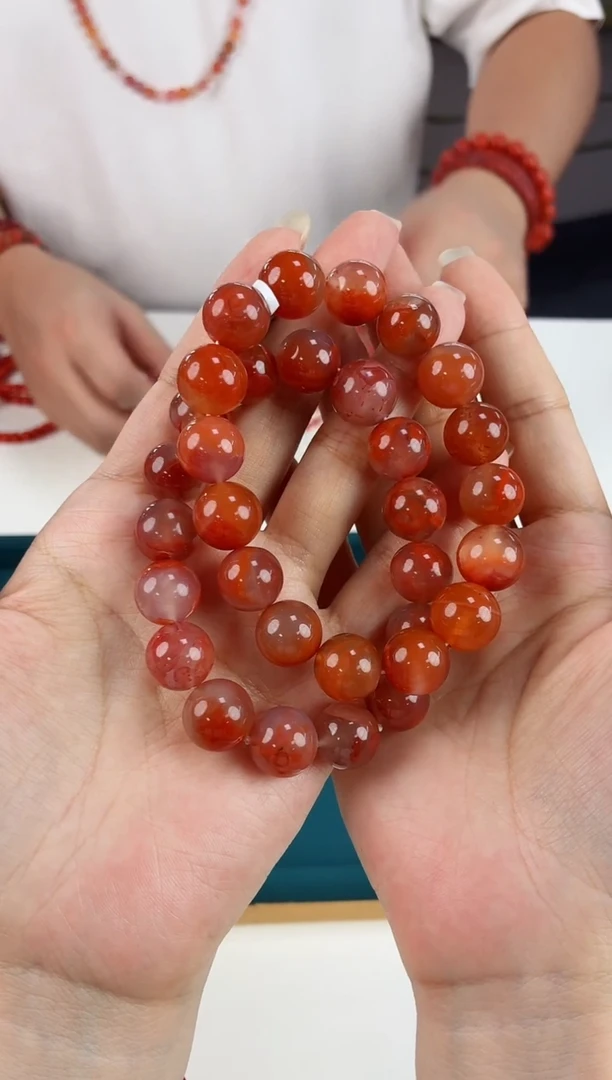 未镶嵌精美手串13+南红玛瑙（多样式发其一）