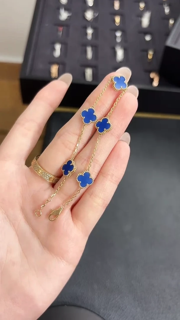 18K金镶嵌手链玛瑙/玉髓蓝色小五花手链GHJ