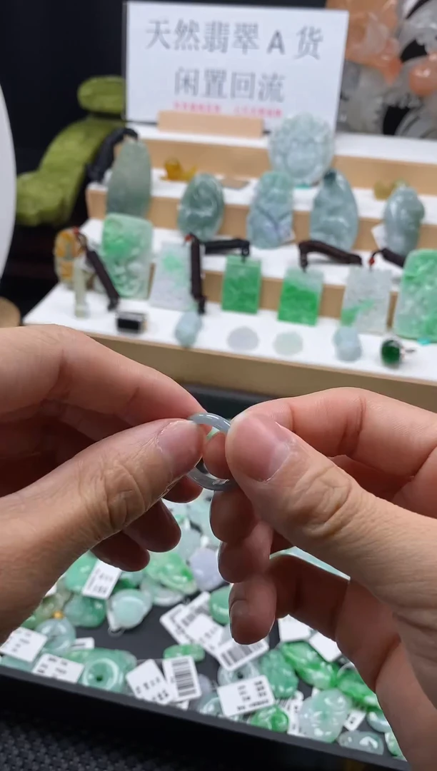 【闪购商品】翡翠颈饰未镶嵌5女戒