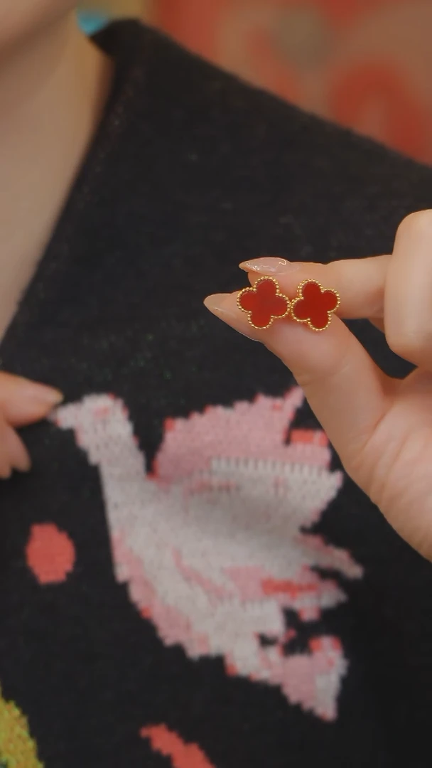 【闪购商品】玛瑙/玉髓耳饰18K金镶嵌耳钉