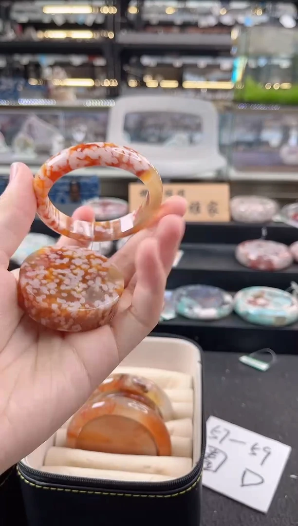 未镶嵌手镯石英质玉瑾圈口（赠品镯心）