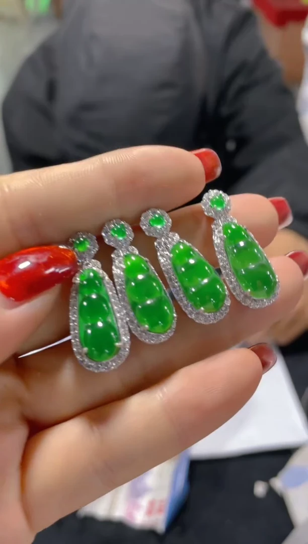 【闪购商品】定制翡翠未镶嵌天然A货翡翠（多样性发货拍一件发件）