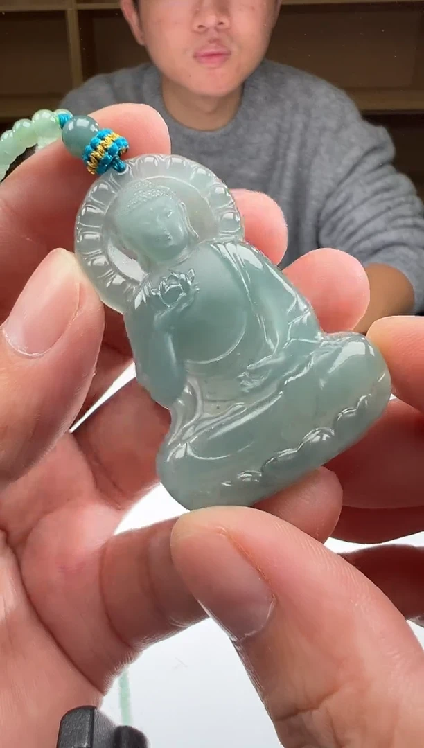 吊坠(不含链)未镶嵌翡翠佛牌