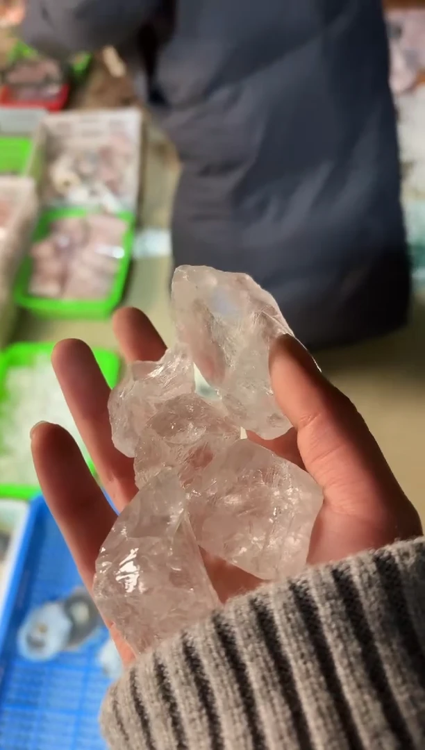 【闪购商品】水晶摆件未镶嵌白阿赛多样性发一个 234