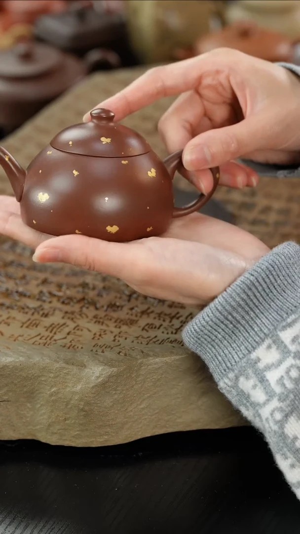 【闪购商品】紫砂茶壶统半月洒金