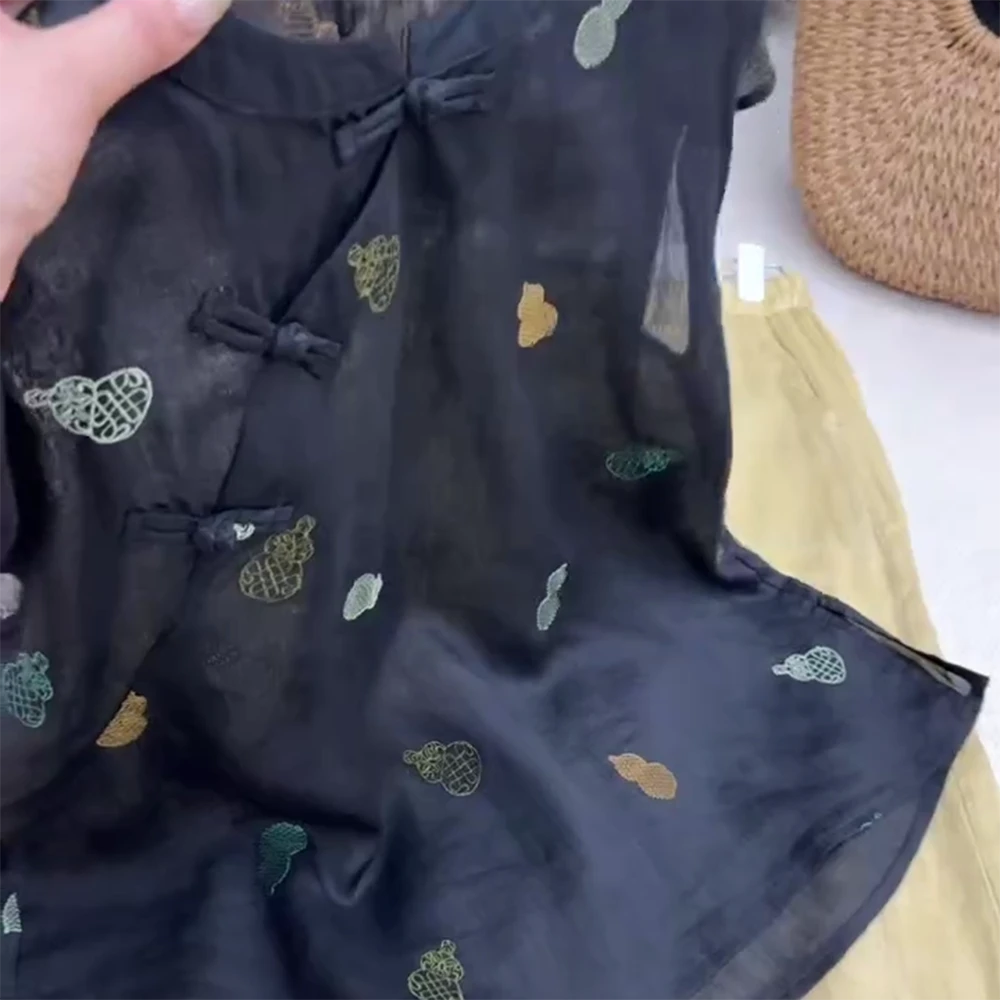 夏季新款斜襟苎麻小衫盘扣葫芦刺绣衬衫女上衣新中式C5333